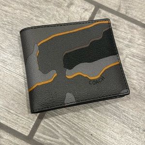Men’s camo Coach wallet